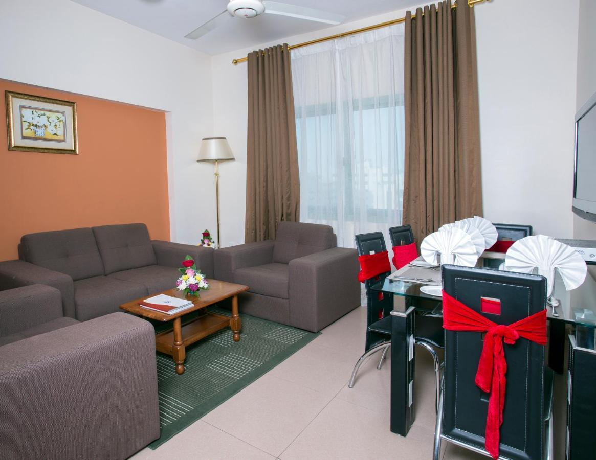 Safeer Plaza Hotel Маскат Екстер'єр фото